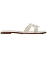 Bandolino Women's Vienma Square Toe Flat Sandals