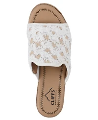 Cliffs by White Mountain Women's Bizzie Wedge Sandals