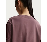 Nike Women's Sportswear Crewneck T-Shirt