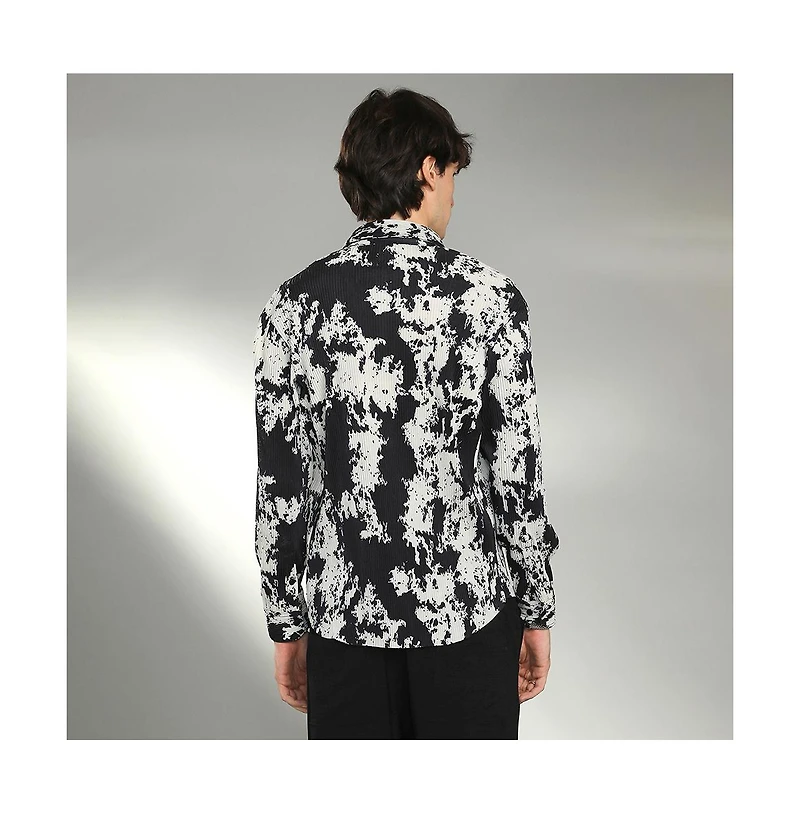 Campus Sutra Men's Splash-Pleat Shirt