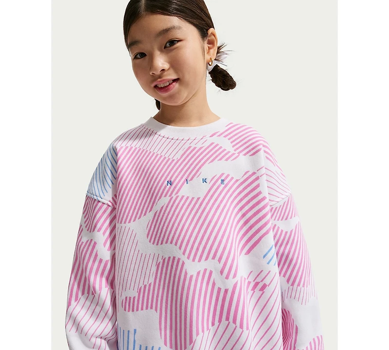 Nike Girls' 7-16 Sportswear Club Boxy Crewneck Sweatshirt