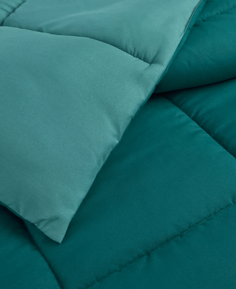 Arch Studio Microfiber Down Alternative Comforter