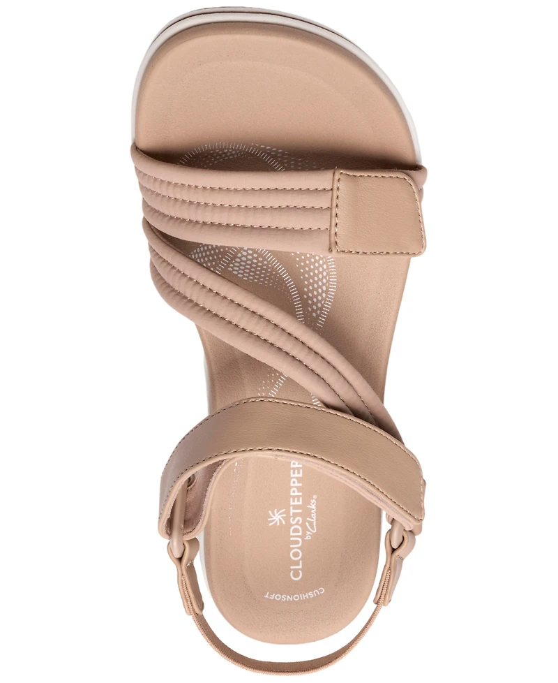 Clarks Women's Cloudsteppers Round toe Wedge Sandals