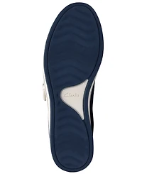 Clarks Women's Breeze Janey Round Toe Flats