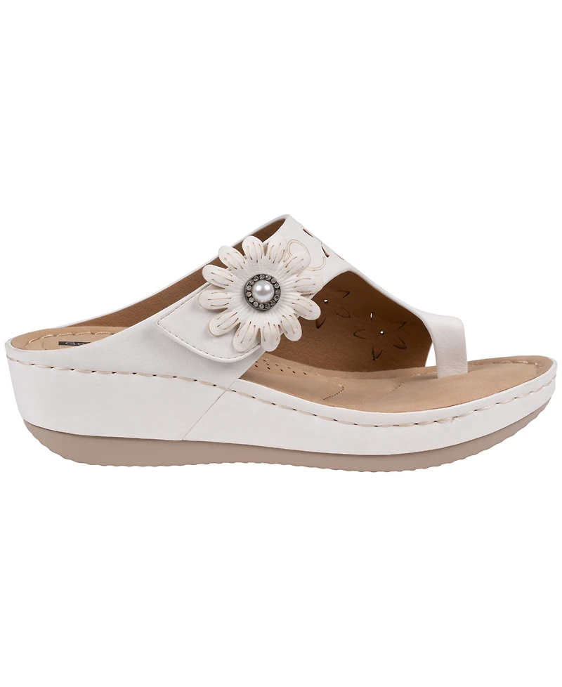 Gc Shoes Women's Skylar Floral Rosette Round Toe Wedge Sandals