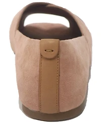 Gentle Souls Women's Whoebe Criss-Cross Open Toe Flats