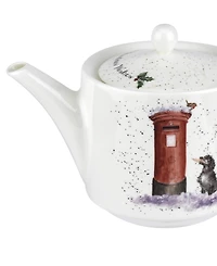Royal Worcester Wrendale Christmas Wishes Teapot