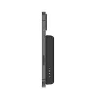 Belkin BoostCharge Magnetic Wireless Power Bank and Stand 5,000 mAh