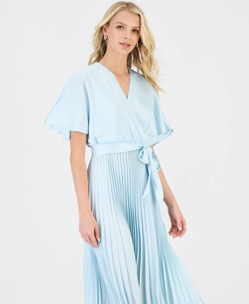 Sandra Darren Women's Pleated Flutter-Sleeve Dress