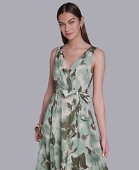 Halston Women's V-Neck Self Sash Dress