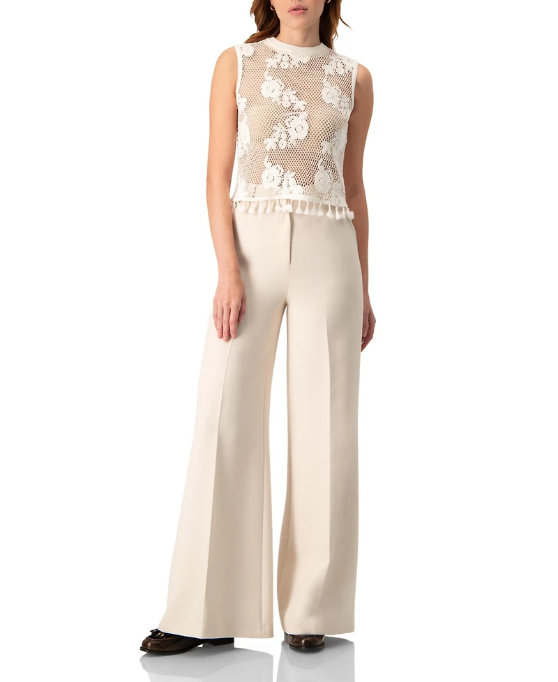 Ivonne Women's Sleeveless Knitted Fringe Top