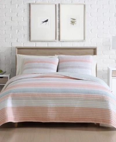 Beatrice Home Fashions Coralinn Stripe Quilt Sets