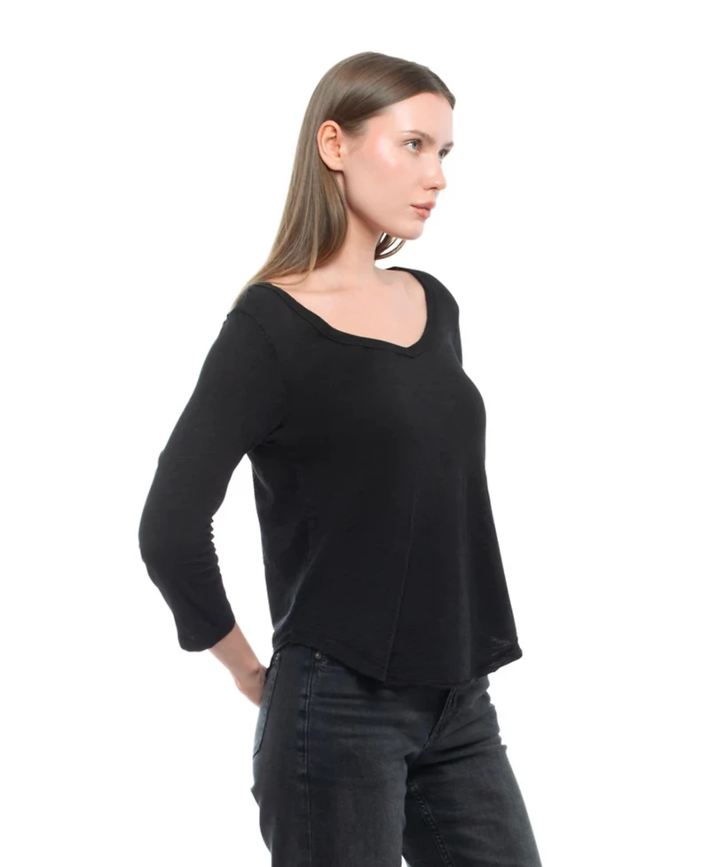 Wilt Clothing Women's 3/4 Sleeve V-Neck Shirttail Tee