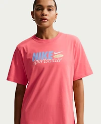 Nike Women's Loose-Fit Crew Neck T-Shirt