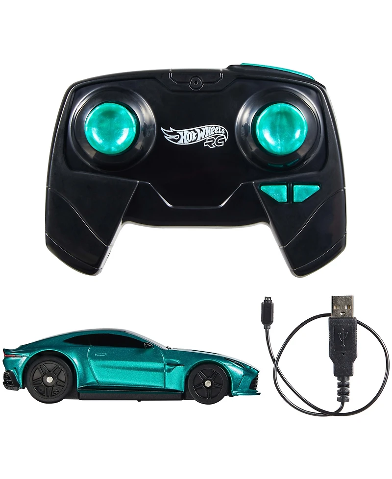 Hot Wheels 1:64 Scale Aston Martin Vantage, Battery-Powered Remote-Control Race Car Toy
