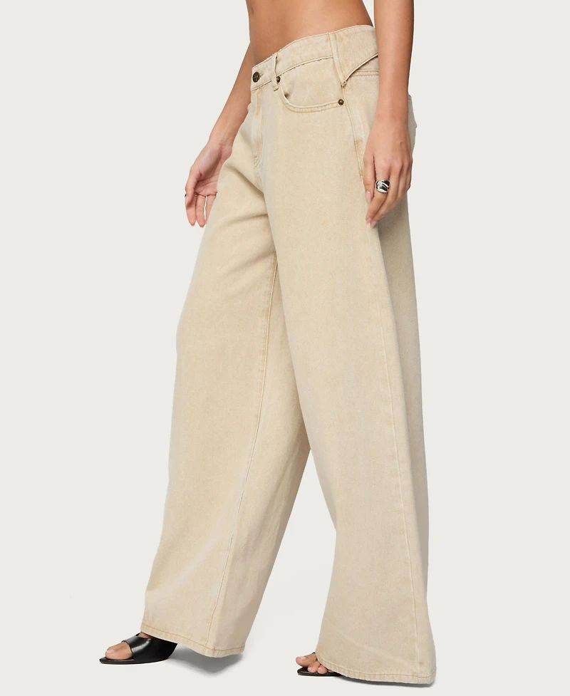 Edikted Women's Buttoned Belt Low Rise Baggy Jeans