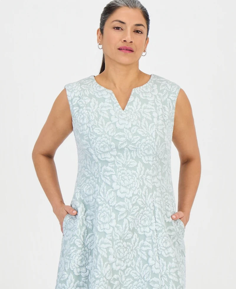 Connected Petite Notch-Neck Sleeveless Sheath Dress
