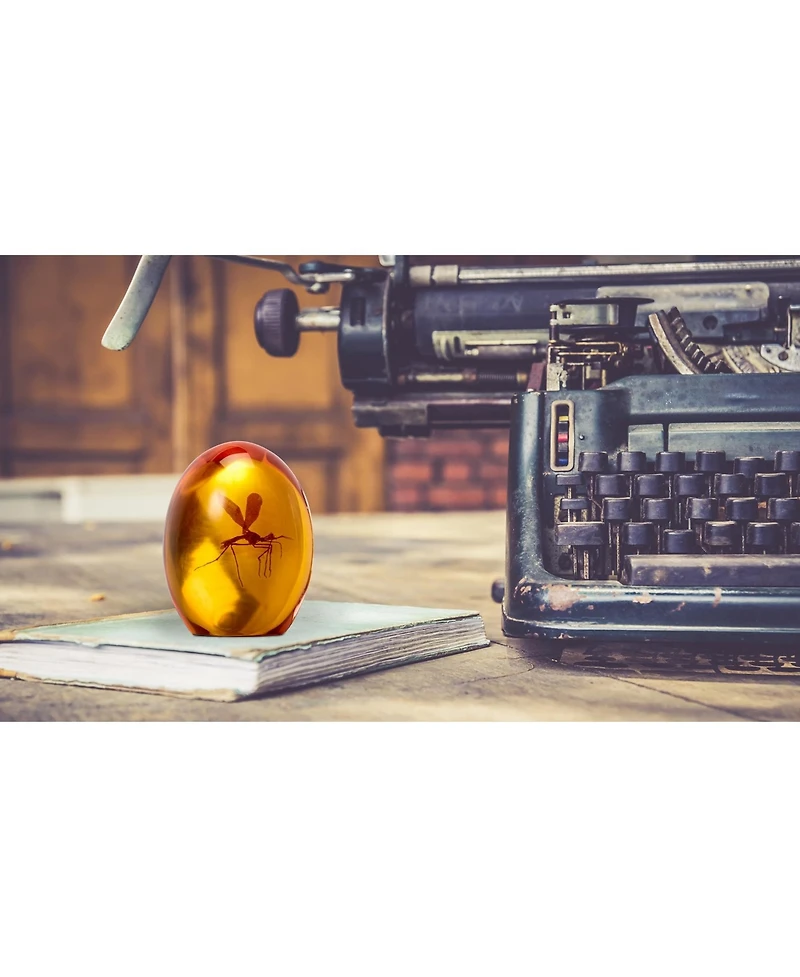 Jurassic Park Mosquito In Amber Resin Prop Replica | Official Jurassic Park Collectible Paper Weight | Measures 3 Inches Tall