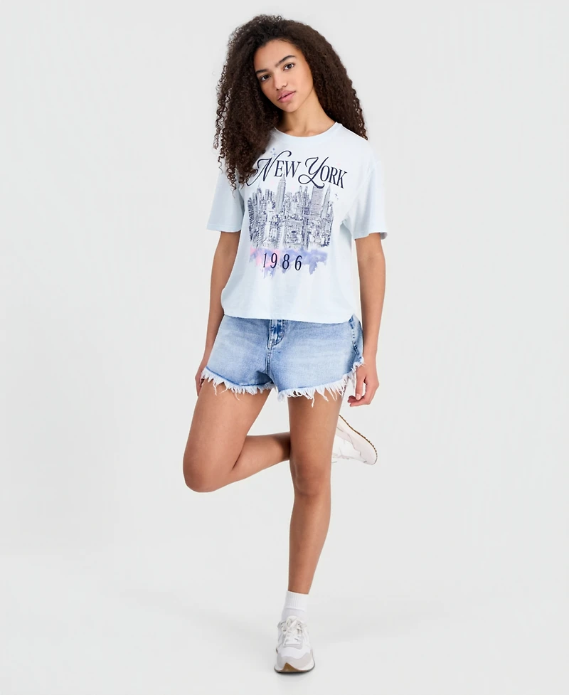 Rebellious One Juniors' New York Skyline Graphic T-Shirt