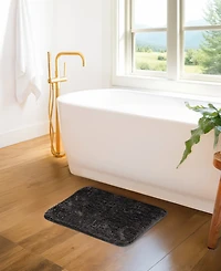 ienjoy Home Plush Absorbent Bath Mat