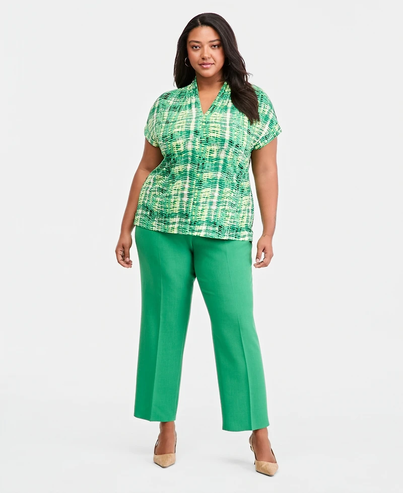 Kasper Plus Printed V-Neck Short-Sleeve Blouse