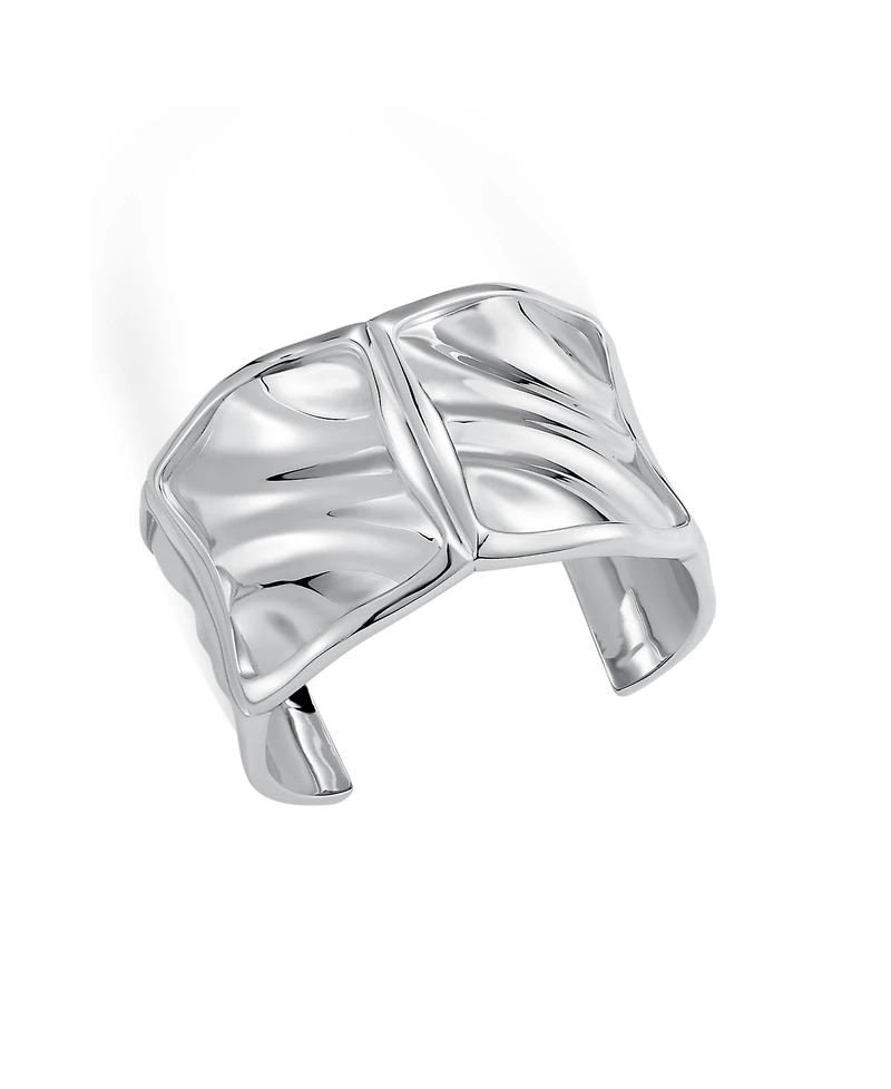 Retro Chic Tidal Glow Cuff