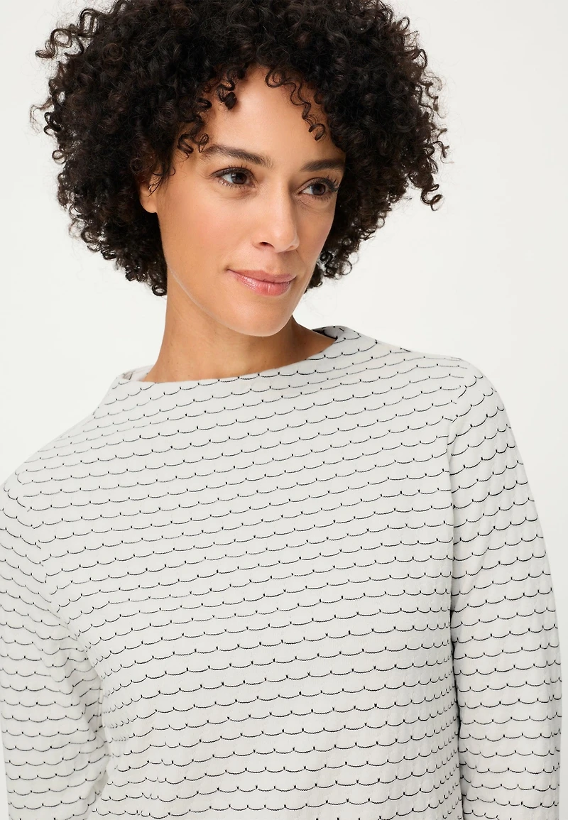 Olsen Women's Scallop Stripe Jersey Top