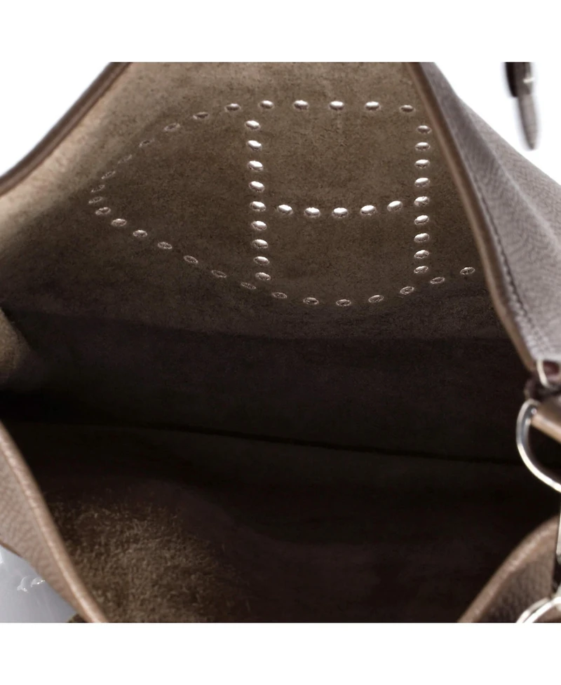 Pre-Owned Hermes Pm Evelyne Bag Gen Iii Clemence