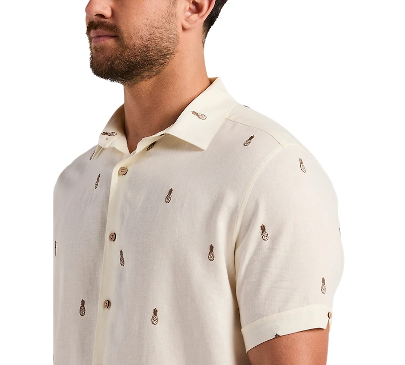 Cubavera Men's Pineapple Embroidered Shirt