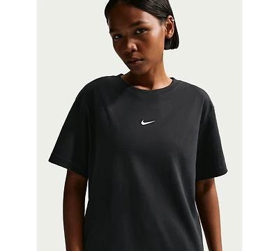 Nike Women's Sportswear Crewneck T-Shirt