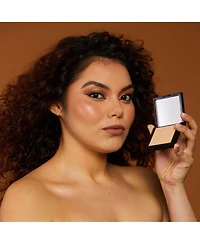 Reina Rebelde On Your Face Finishing Powder