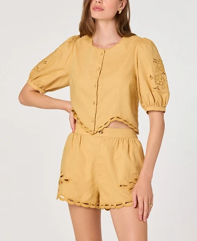 Astr the Label Women's Sleeveless Button-Front Top