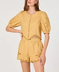 Astr the Label Women's Sleeveless Button-Front Top