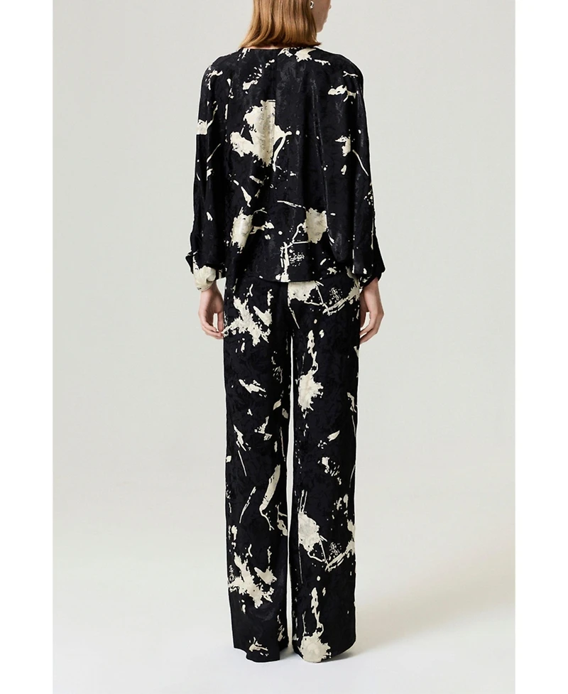 Nocturne Women's Abstract Print Jacquard Blouse