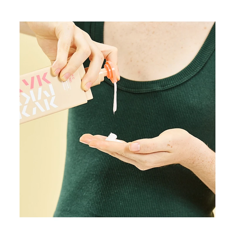 Makari Vitamin C + Turmeric Body Toning Cream