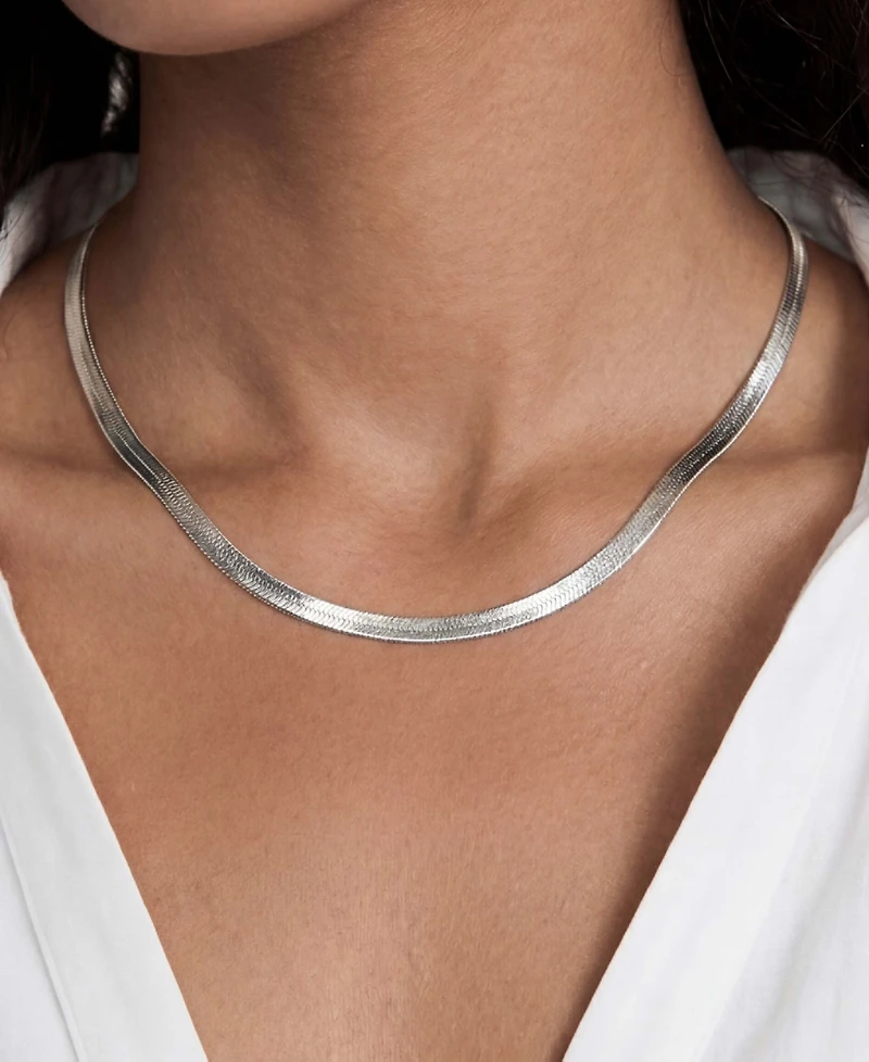 Ettika Brooklyn Flat Herringbone Chain Necklace