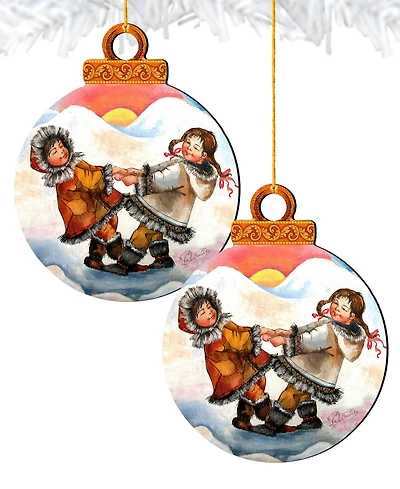 Designocracy Arctic Friendship Wooden Christmas Ornament Set of 2