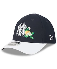 New Era Men's Navy/White York Yankees 2026 Spring Training M-Crown 39THIRTY Flex Hat