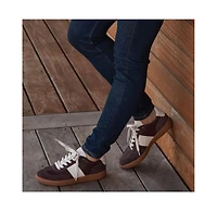 Eos Footwear Women's Antigo Sneaker