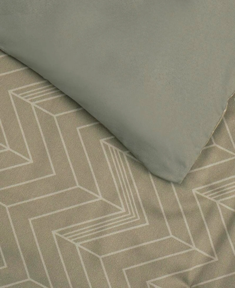 Kenneth Cole New York Delancey Microfiber 7-Pc. Comforter Set