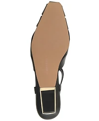 Kenneth Cole New York Women's Bindy Fisherman Flat Sandals