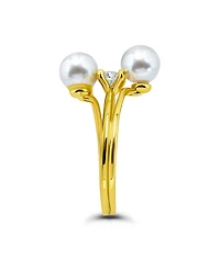 Macy's 1/3 Cttw 4mm Round Cubic Zirconia Center Stone 6mm + 5mm Imitation Pearl on Bypass Band Ring