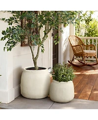 LuxenHome Sahara Stone Planter, 16.1" Round Cement Accent in Desert
