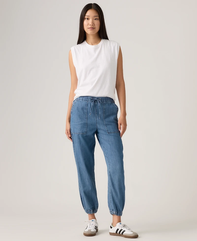 Levi's Women's Essential Mid-Rise Jogger Pants