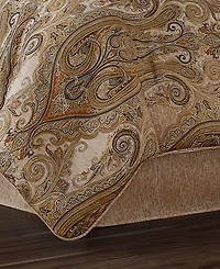 J Queen New York Luciana 4-Pc. Comforter