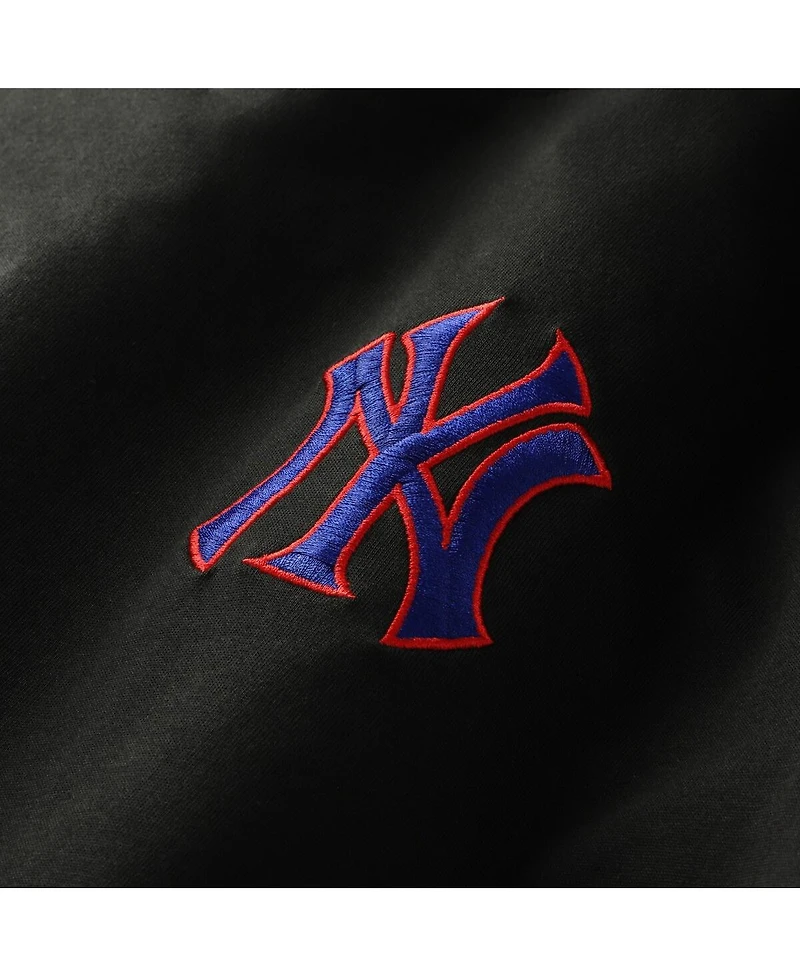 New Era Men's Black New York Yankees Dominican Republic Country Flag T-Shirt