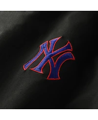 New Era Men's Black New York Yankees Dominican Republic Country Flag T-Shirt