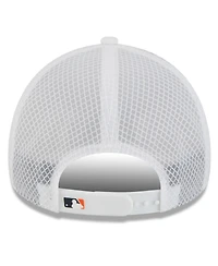 New Era Men's White Houston Astros 2026 Batting Practice Apex 9FORTY Adjustable Trucker Hat