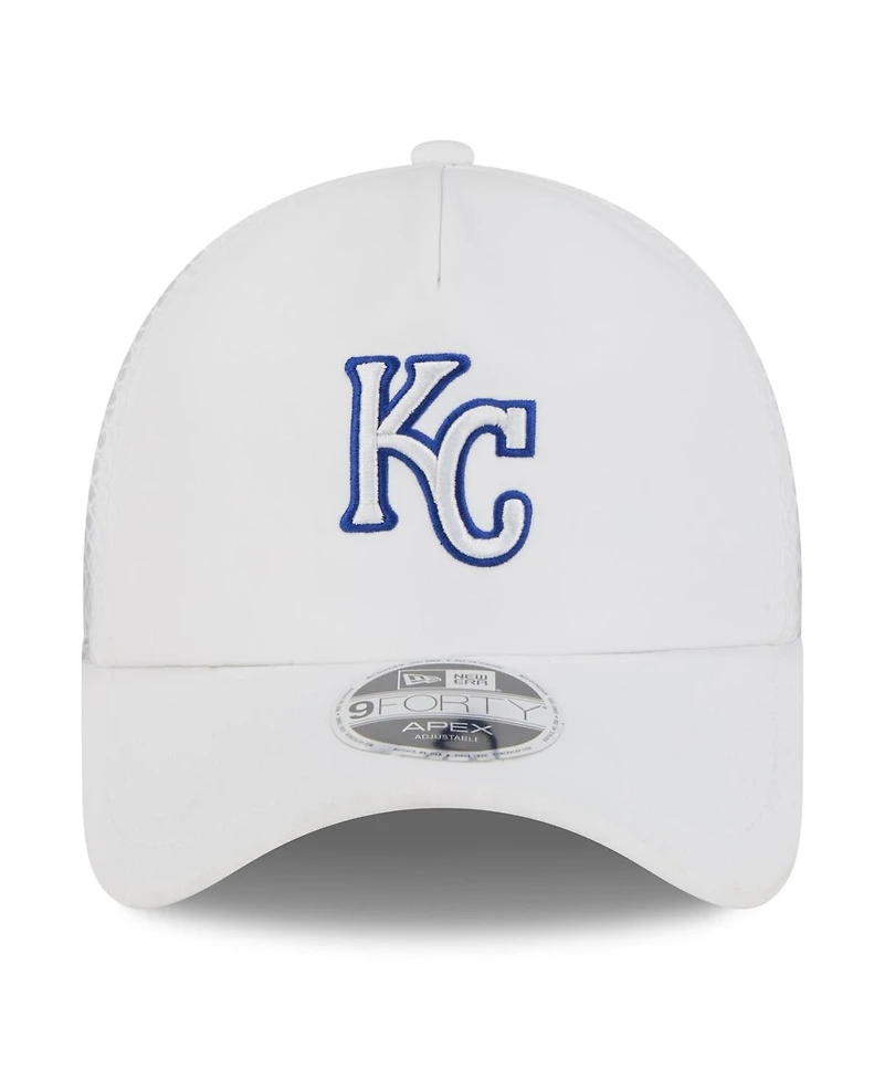 New Era Men's White Kansas City Royals 2026 Batting Practice Apex 9FORTY Adjustable Trucker Hat