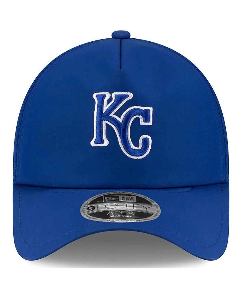 New Era Men's Royal Kansas City Royals 2026 Batting Practice Apex 9FORTY Adjustable Trucker Hat
